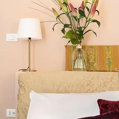 ゲストハウス Gold