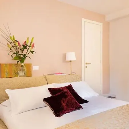 Gold ゲストハウス